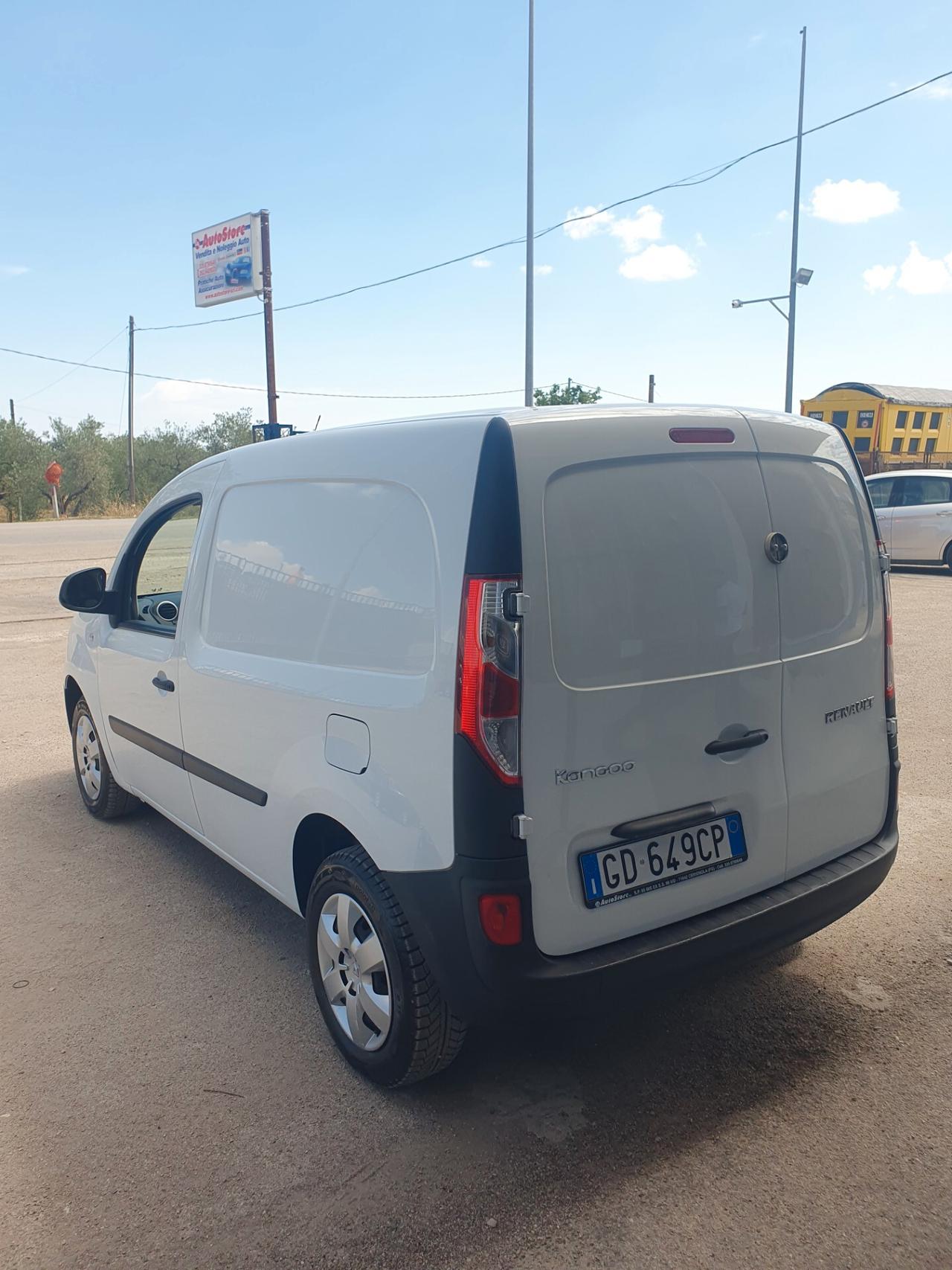 Renault Kangoo dCi 95CV - PREZZO IVA INCLUSA- USATO