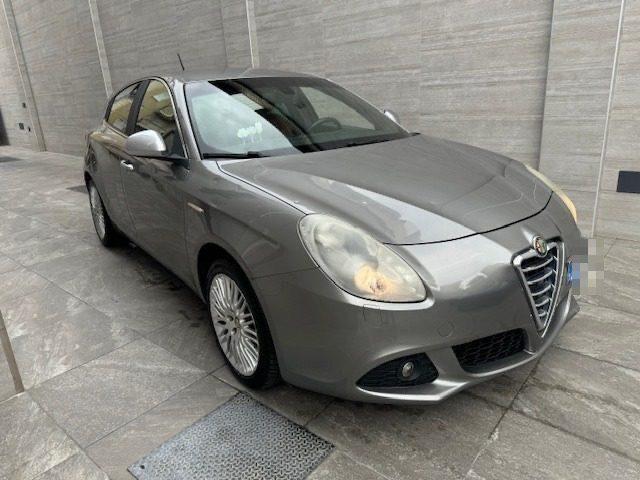 ALFA ROMEO Giulietta 1.4 Turbo MultiAir TCT LEGGERMENTE GRANDINATA