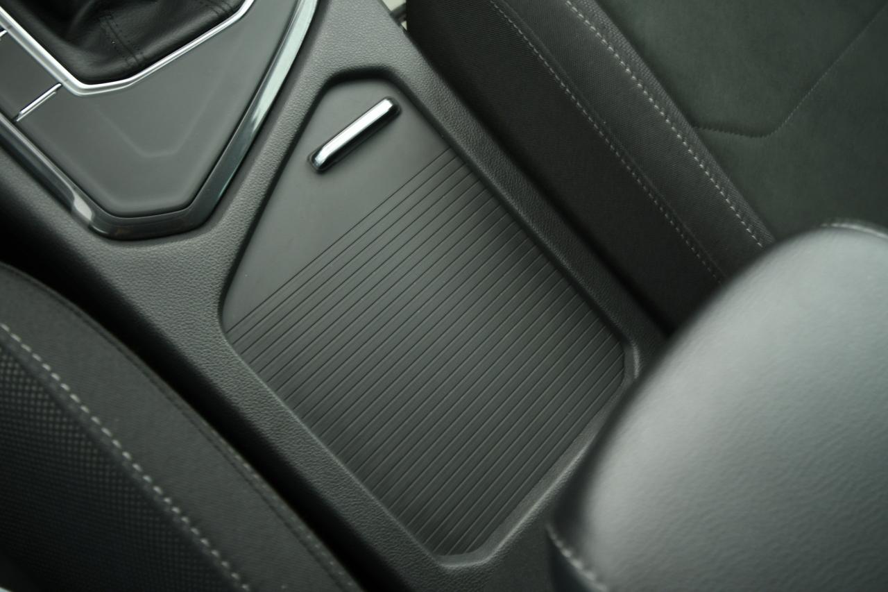 VOLKSWAGEN Tiguan 1.5 tsi Elegance 150cv dsg CAMERA+ACC+APP CONNECT