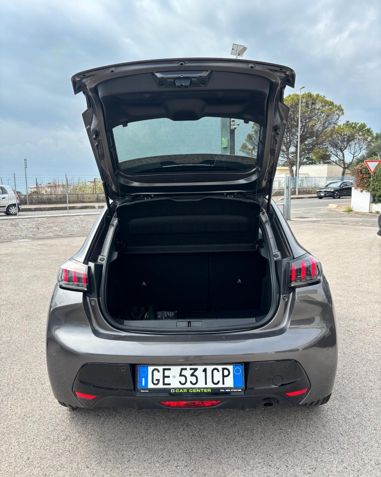 Peugeot 208 1.2 100HP Start&Stop 5 porte Allure