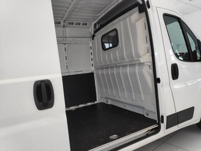 Peugeot Boxer Boxer 333 2.2 BlueHDi 140 S&S PM-TM Furgone*PASSO MEDIO TETTO ALTO*19.000 KM*GARANTITO*3 POSTI*