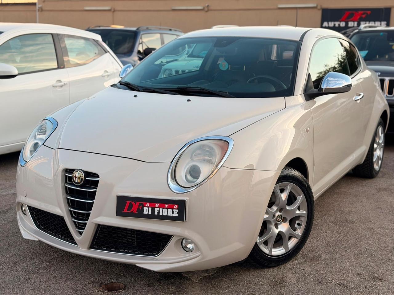 Alfa Romeo MiTo 1.3 JTDm-2 95CV Distinctive PELLE TOTALE SENSORI PARCHEGGIO