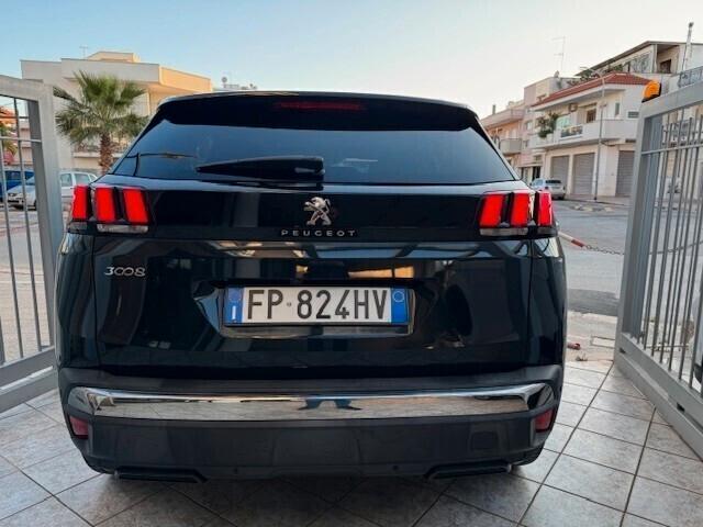 Peugeot 3008 BlueHDi 130 S&S Allure