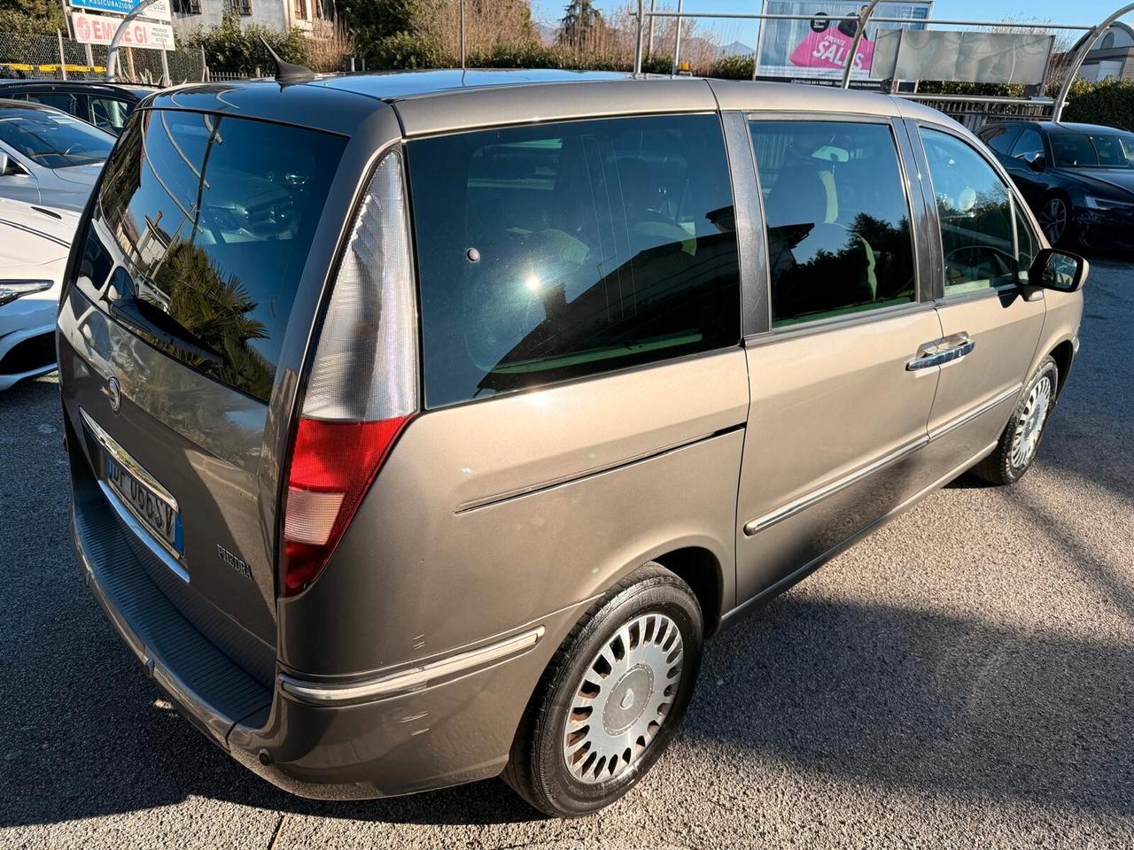 Lancia Phedra 2.0 MJT 120 CV Emblema