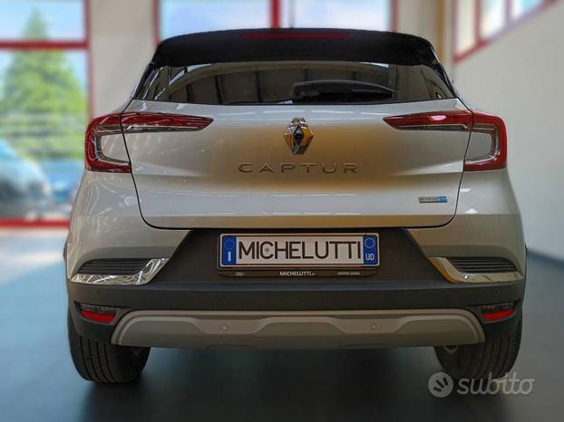 Renault Captur 1.6 E-Tech hybrid Intens 145cv auto