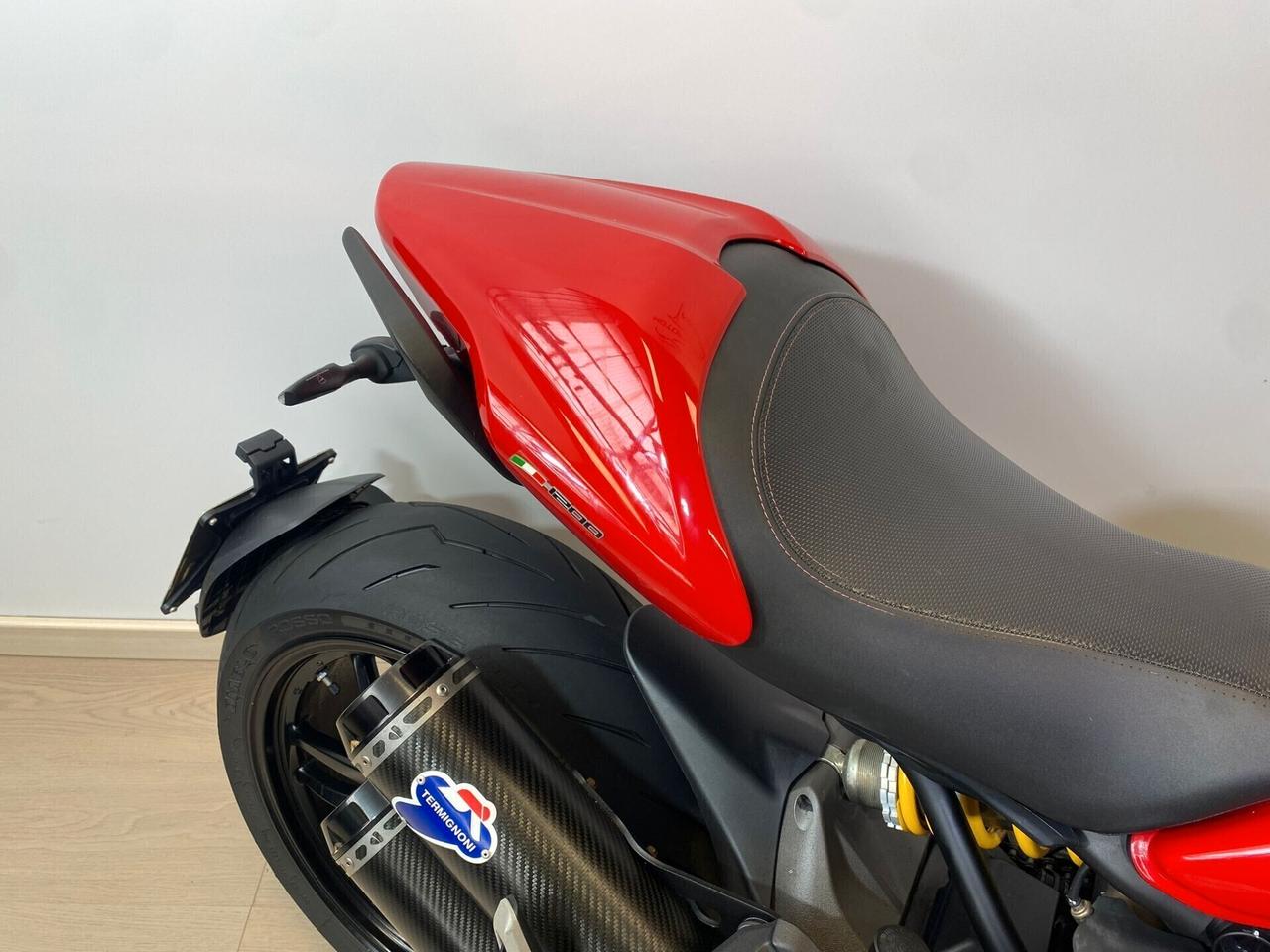 DUCATI MONSTER 1200 + TERMIGNONI DA 99€ AL MESE