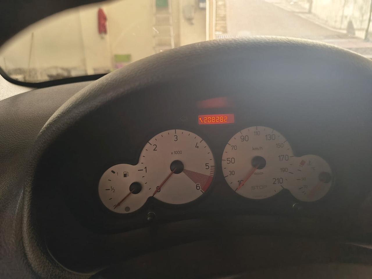 Peugeot 206 1.4 HDi 5p. ONE Line