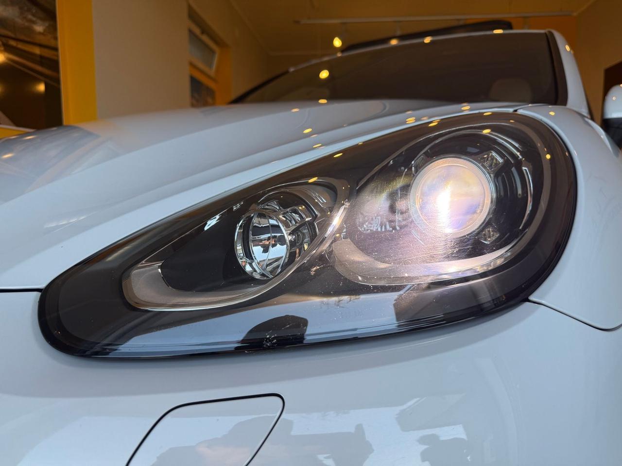 Porsche Cayenne 3.0 Diesel Platinum #6049