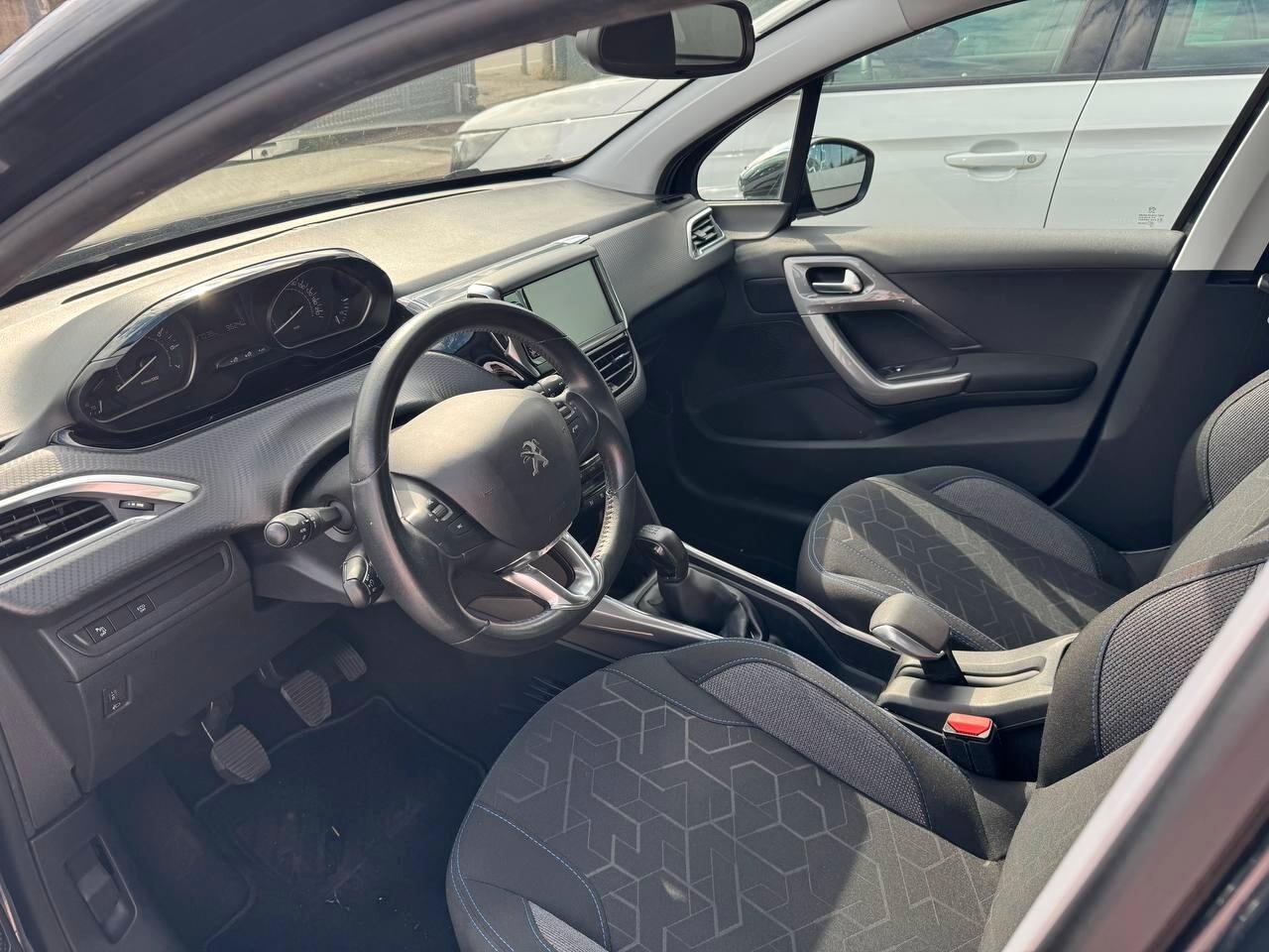 Peugeot 2008 PureTech 82 Allure