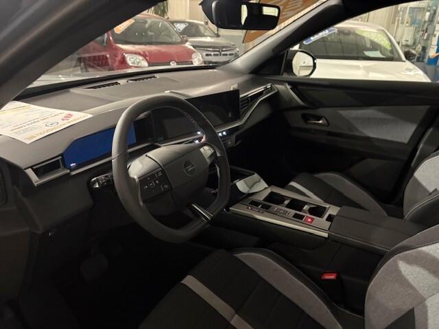 Opel Grandland Hybrid 145 CV DCT6 Edition