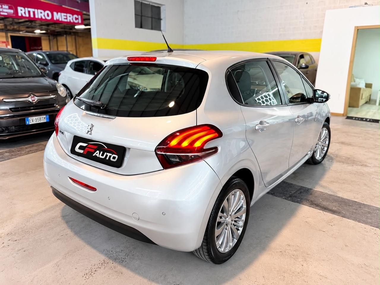Peugeot 208 PureTech 82CV 5p. GPL Allure 2018