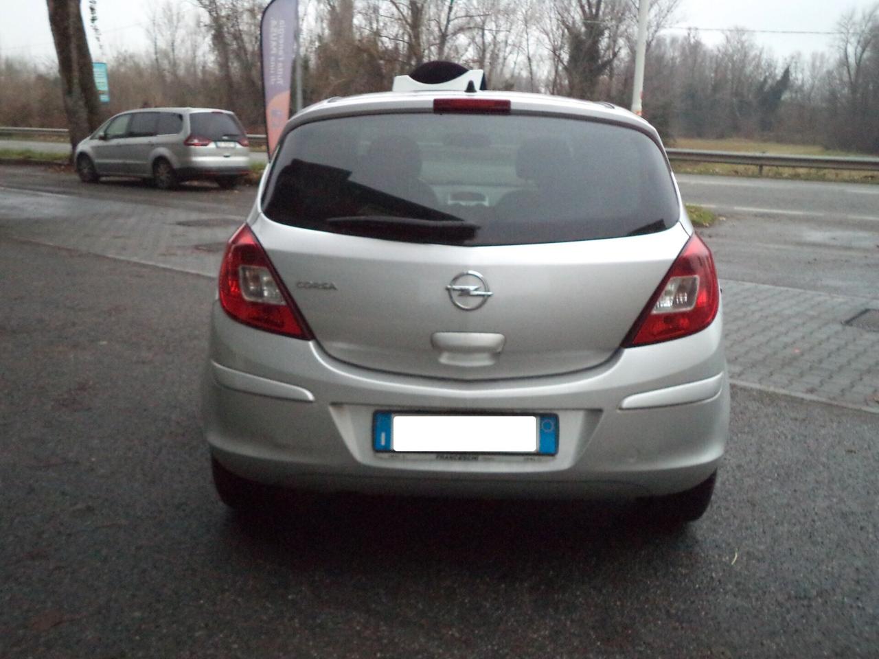 Opel Corsa 1.2 5 porte Elective OK NEOPATENTATI TAGLIANDI OPEL