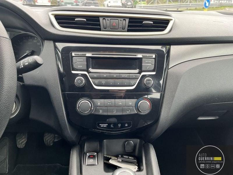 Nissan Qashqai Qashqai 1.2 DIG-T Acenta