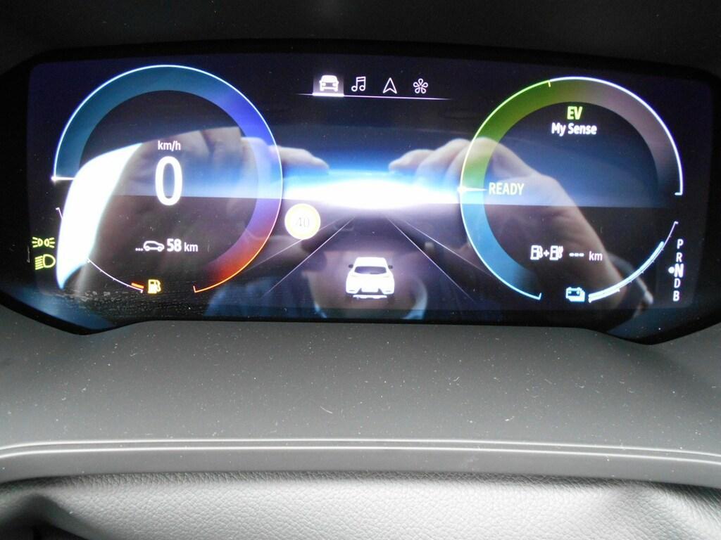Renault Captur 1.6 Plug-in Hybrid Intens E-Tech Auto