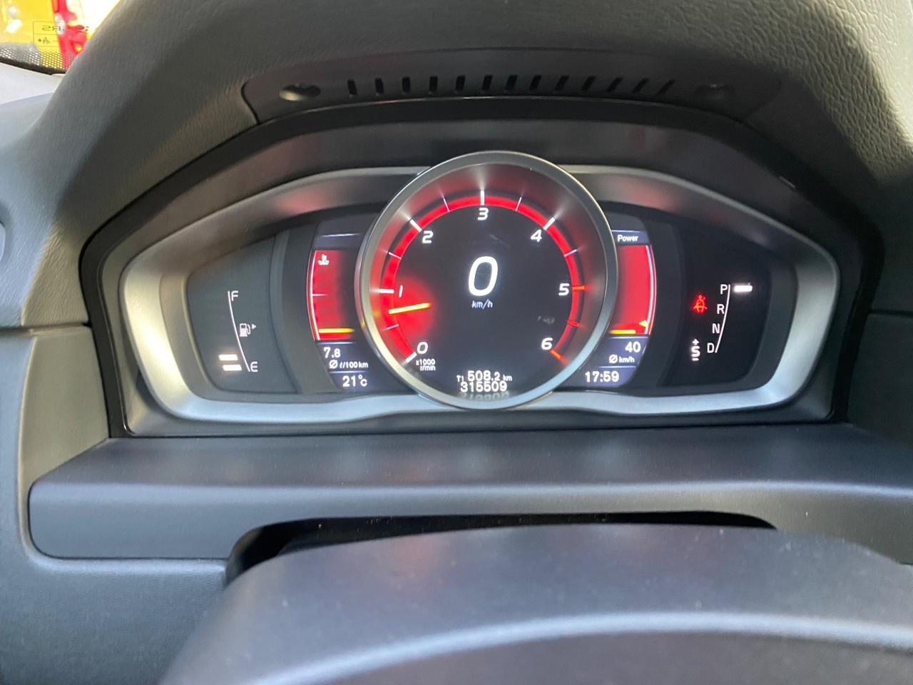 Volvo XC 70 XC70 D5 AWD Momentum
