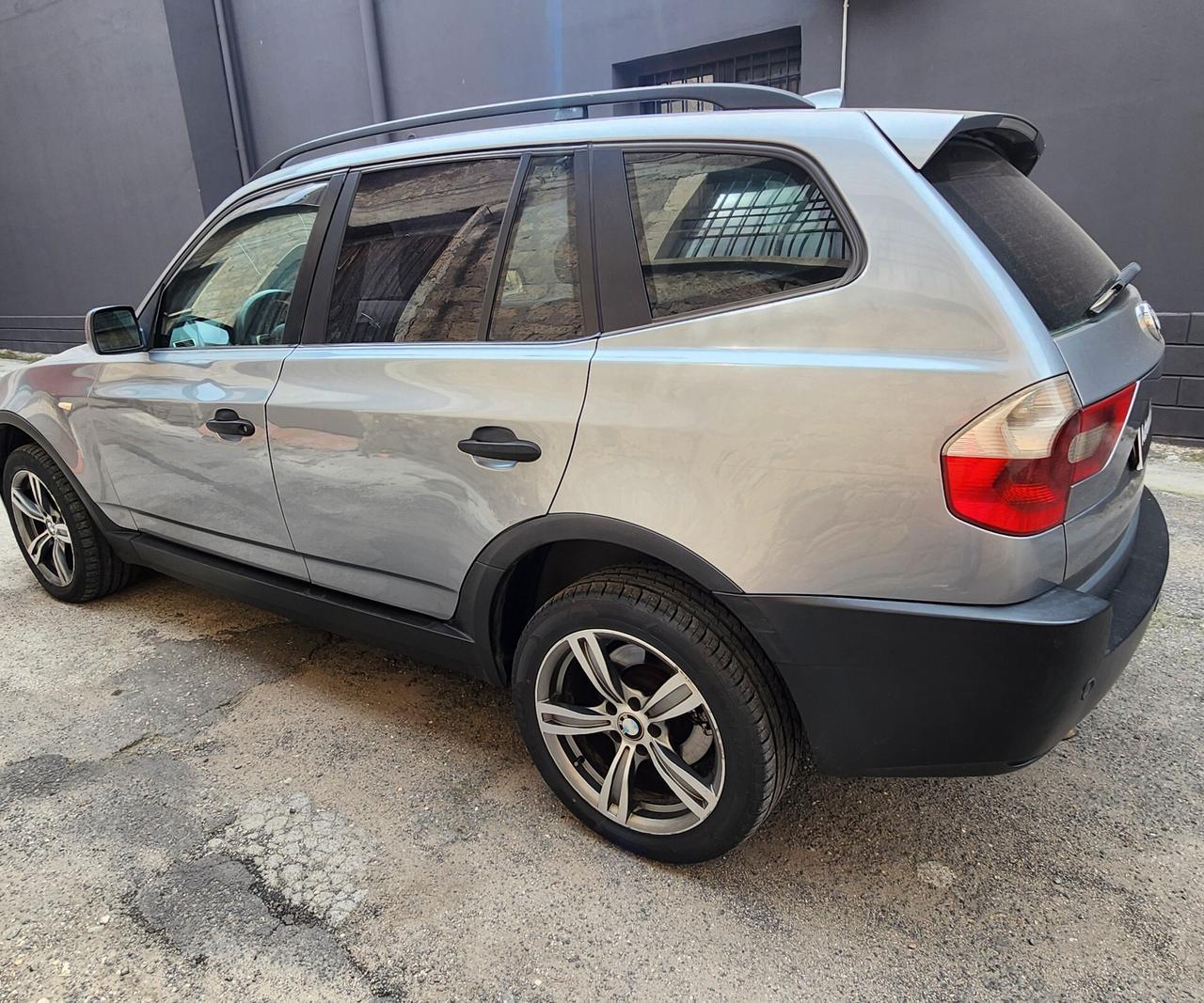 Bmw X3 2.0d cat Futura