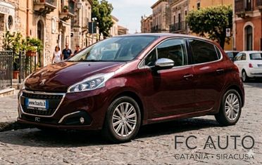 Peugeot 208 PureTech 82 5 porte Allure