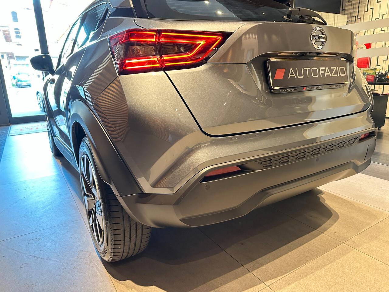 Nissan Juke 1.0 DIG-T 114 CV Acenta Business