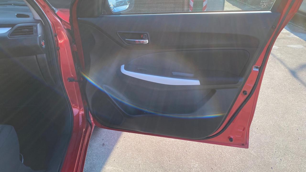 Suzuki Swift 1.2 Dualjet Cool