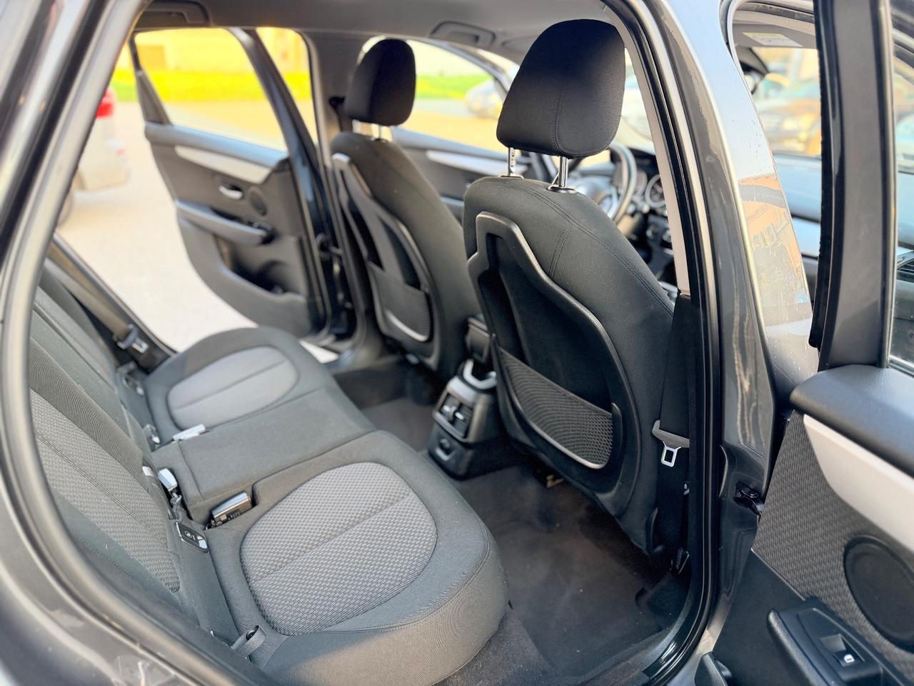 Bmw 216d Luxury Automatico euro6