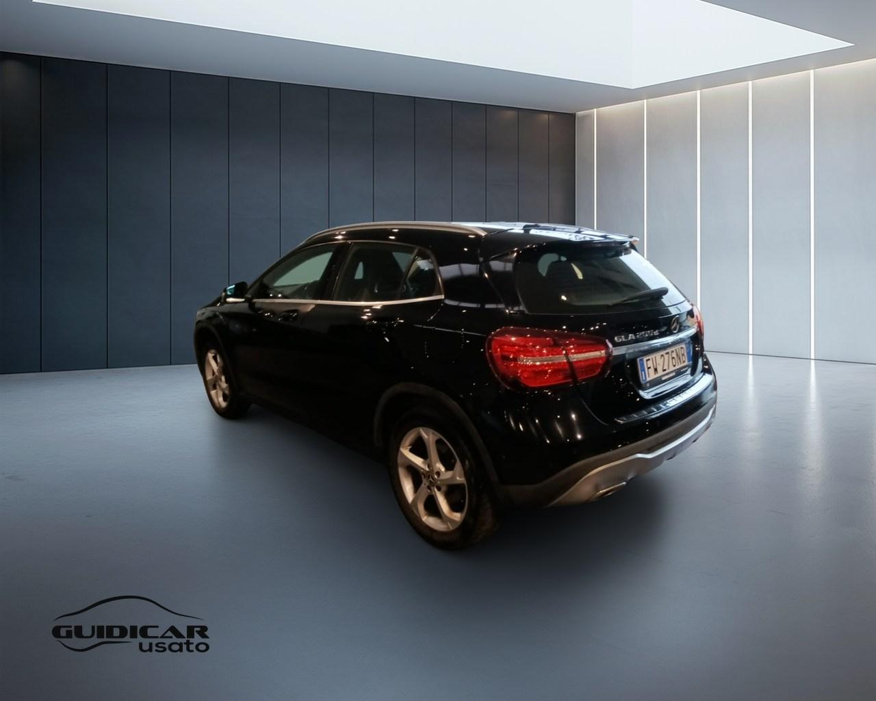 Mercedes-Benz GLA-X156 2017 - GLA 200 d Sport auto