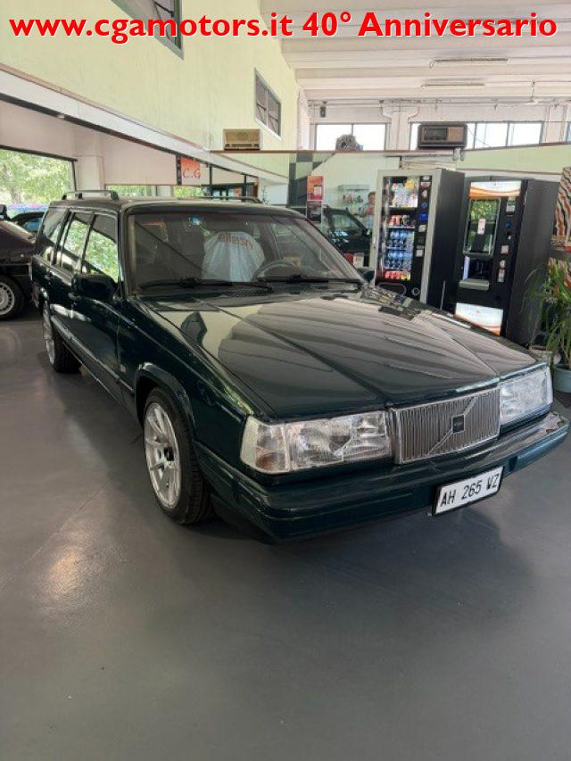 VOLVO 945 2.0i turbo cat S.W. Super Polar