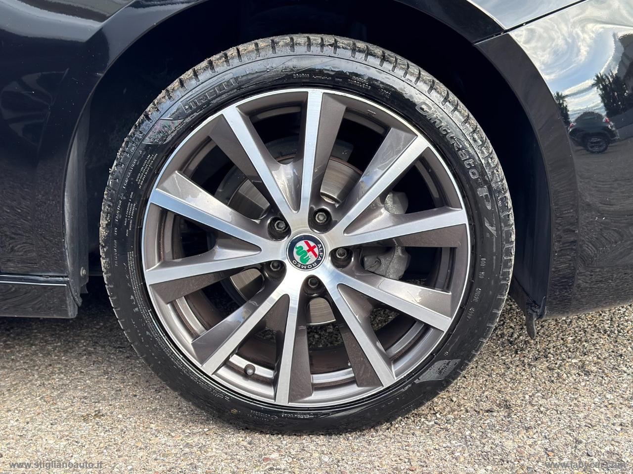 ALFA ROMEO Giulietta 1.6 JTDm 120 CV EXECUTIVE XENO TELEC POST