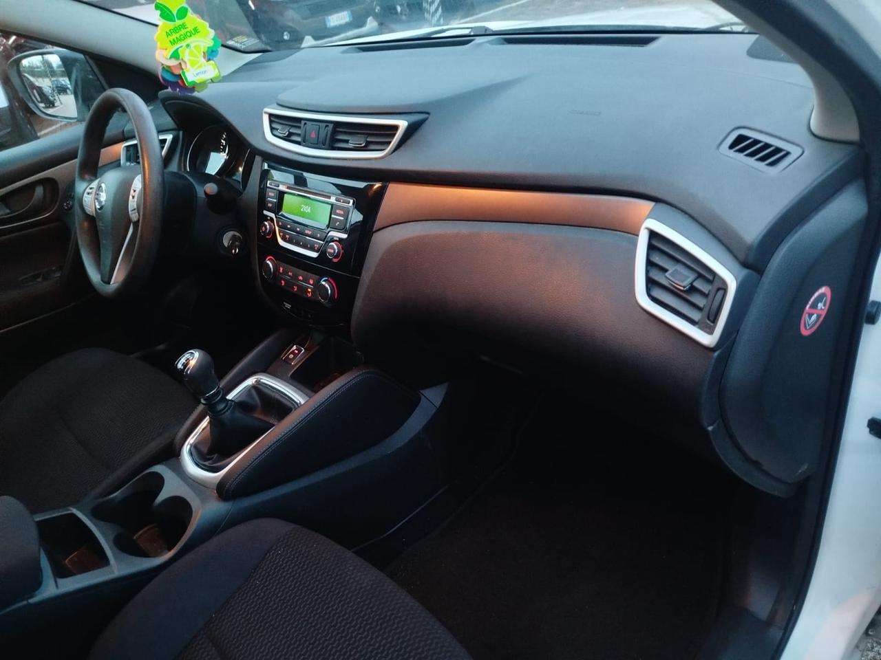 Nissan Qashqai 1.2 DIG-T Tekna