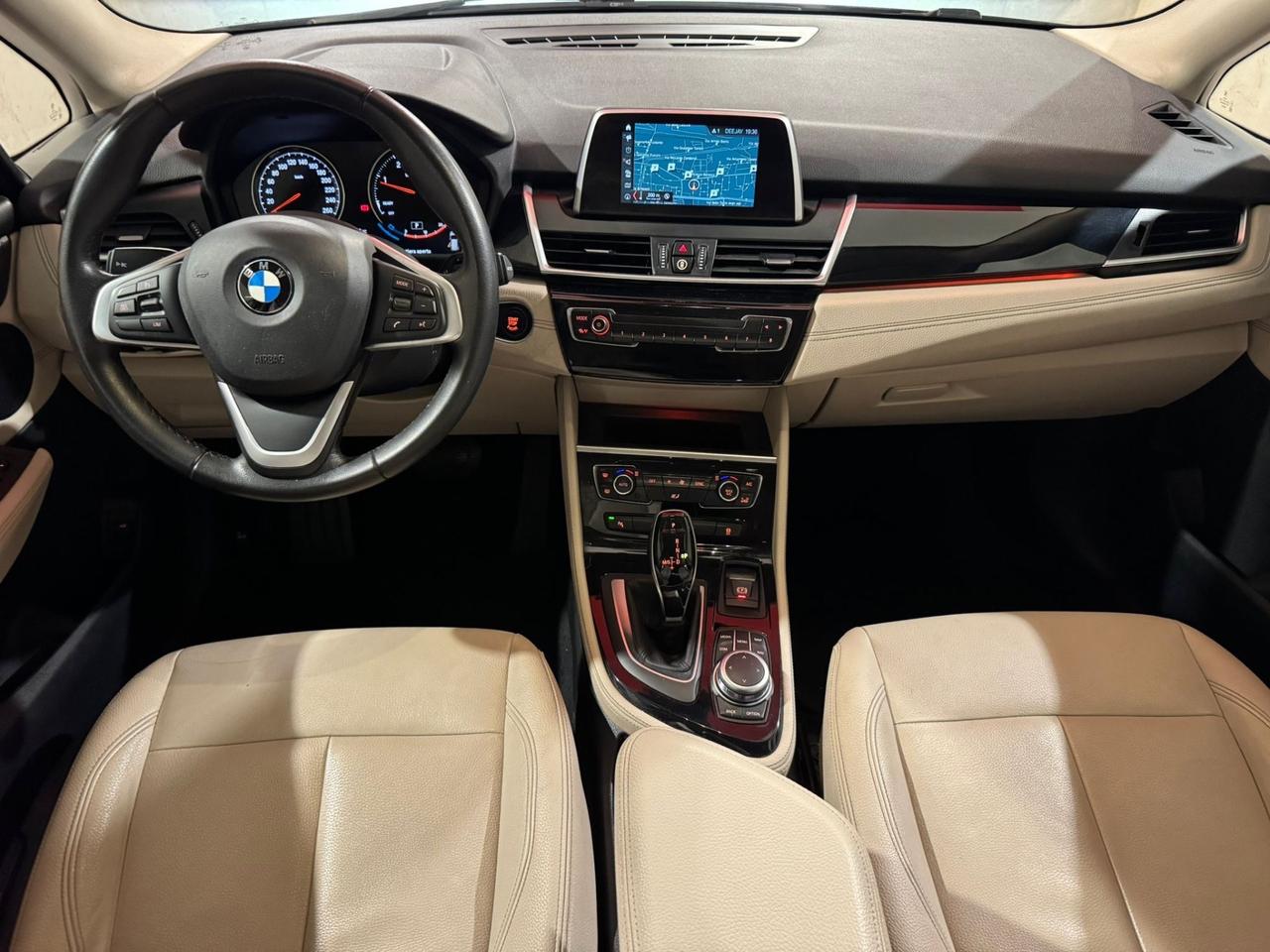 Bmw 2er Active Tourer 218d Active Tourer Luxury