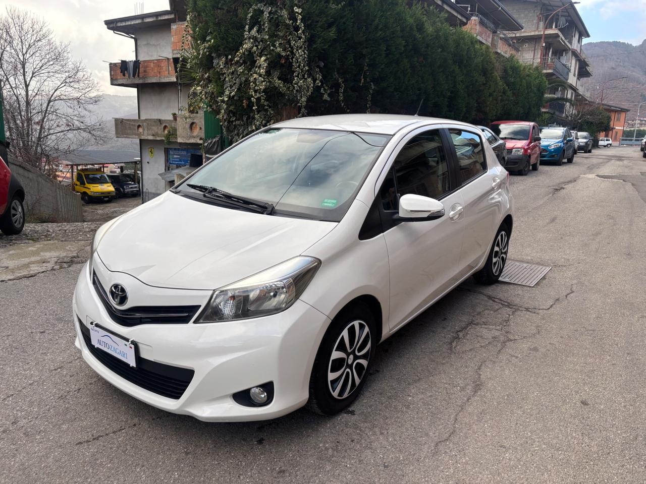 Toyota Yaris 1.4 D-4D 5 porte Lounge