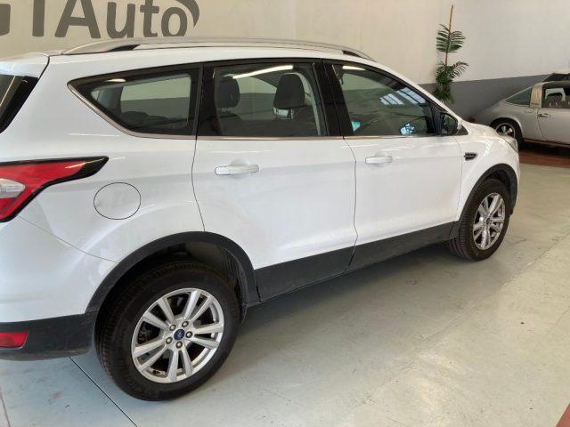 FORD Kuga 1.5 TDCI 120 CV S&S 2WD Titanium