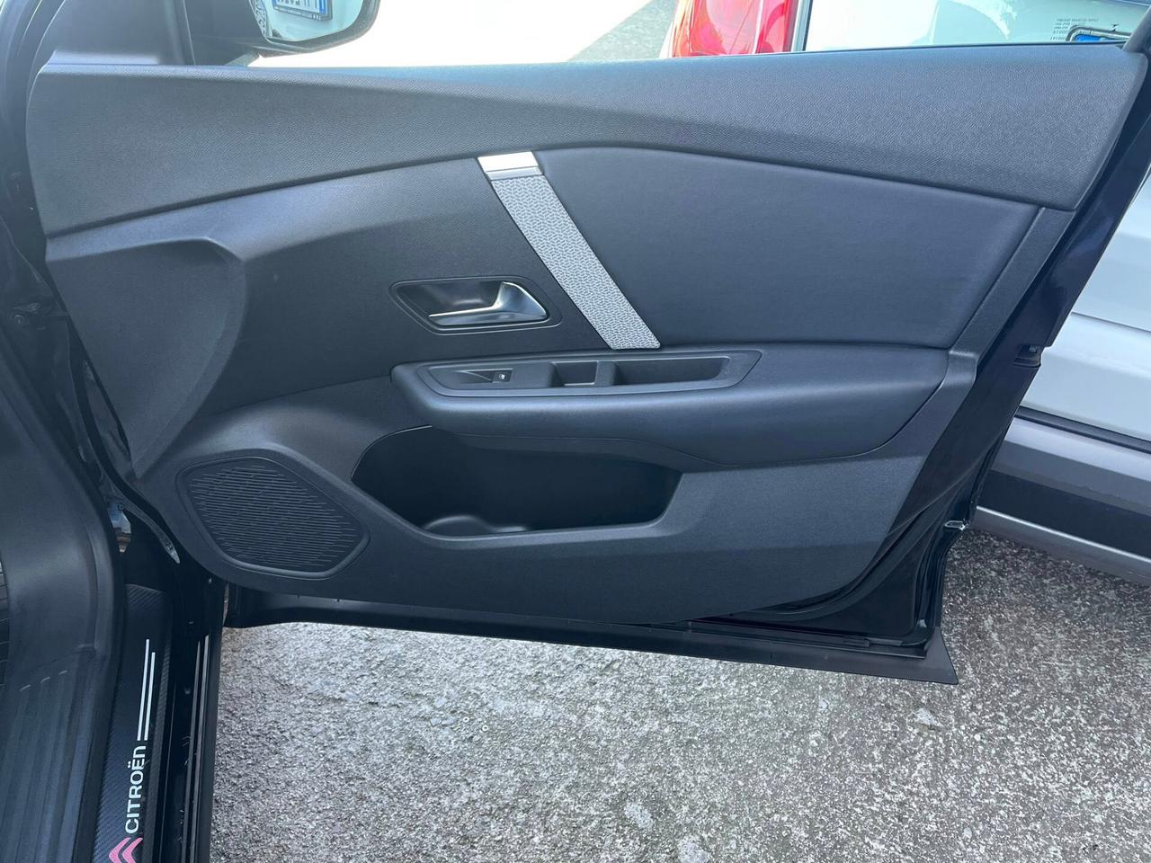 Citroen C4 1.5 BlueHDi 130CV S&S EAT8 Shine TETTO