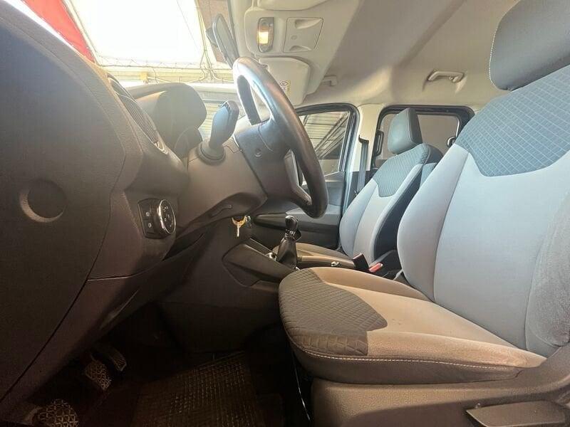 Ford Tourneo Courier 1.0 EcoBoost 100 CV