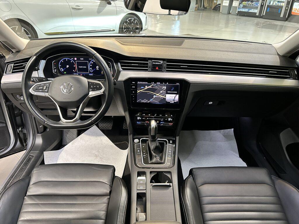 Volkswagen Passat 2.0 TDI SCR Executive DSG