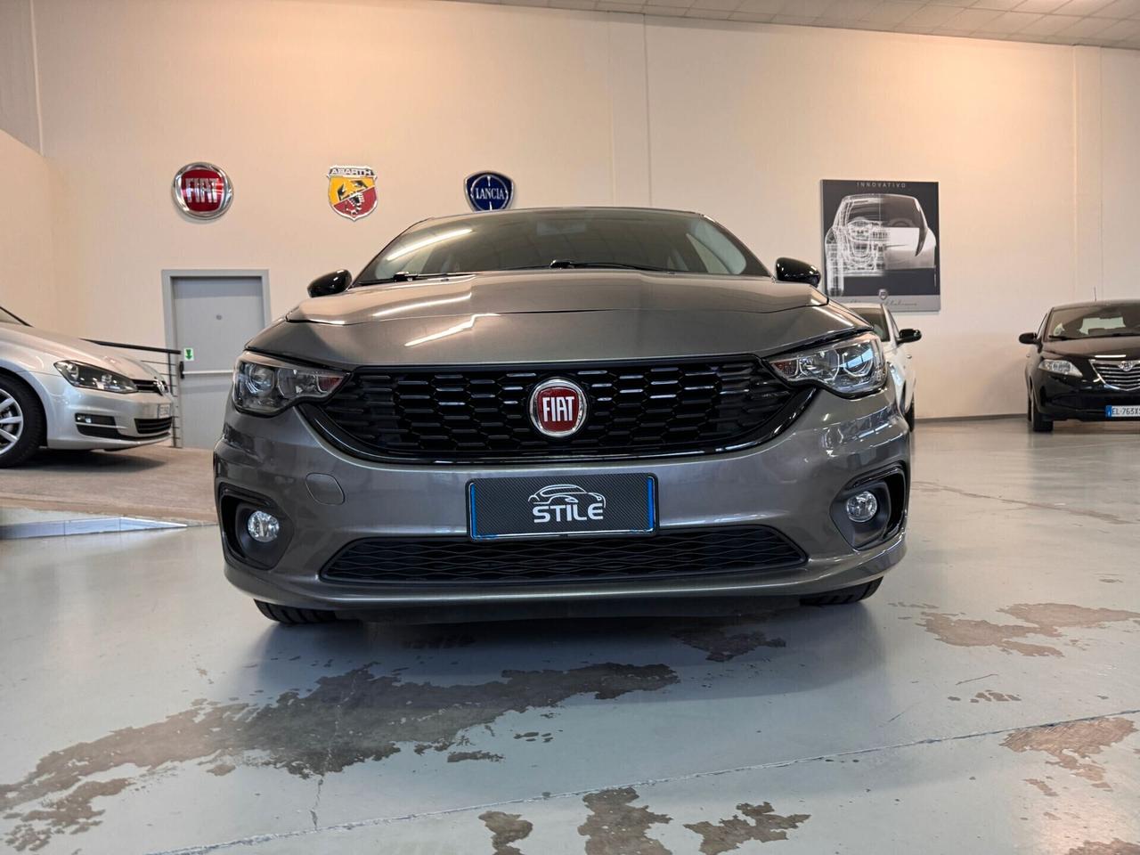 Fiat Tipo 1.6 Mjt S&S 5 porte S-Design