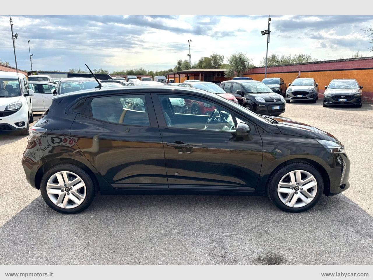 RENAULT CLIO EVOLUTION 1.0 65CV 2.700KM