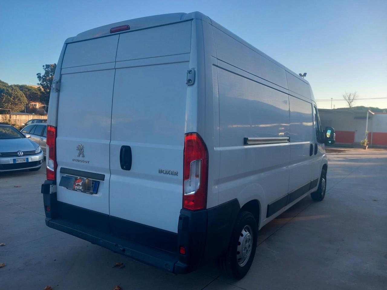 Peugeot Boxer 330 2.2 BlueHDi 140 S&S PC-TN Furgone