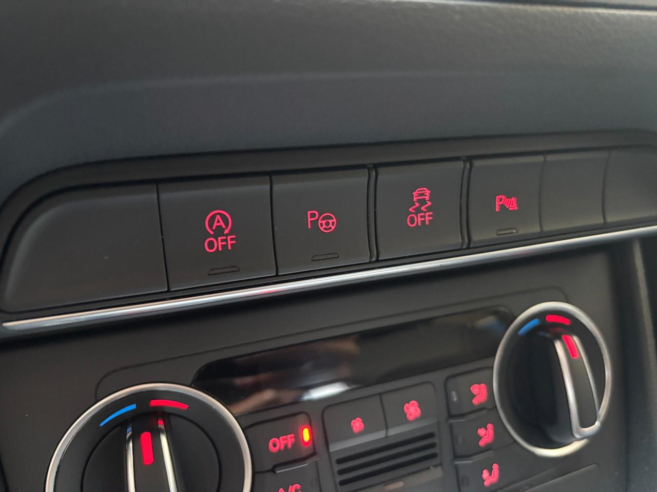 Audi Q3 SERVICE COMPLETO - QUATTRO PREZZO SENZA VINCOLI