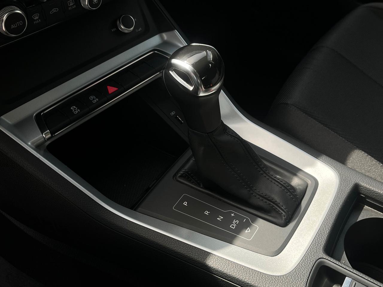 Audi Q3 35 TDI S tronic Business Advanced