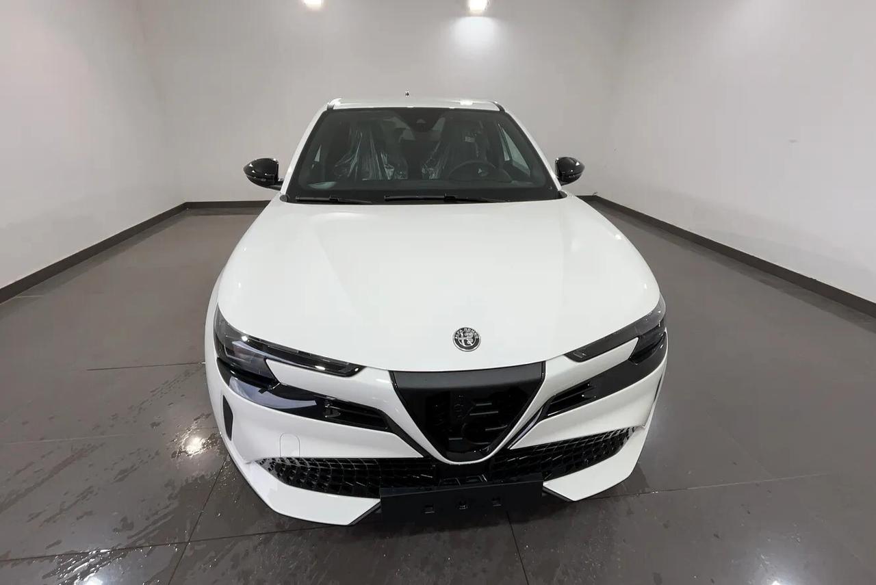 Alfa Romeo Junior 1.2 ibrida Speciale 136cv edct6 *KM0*