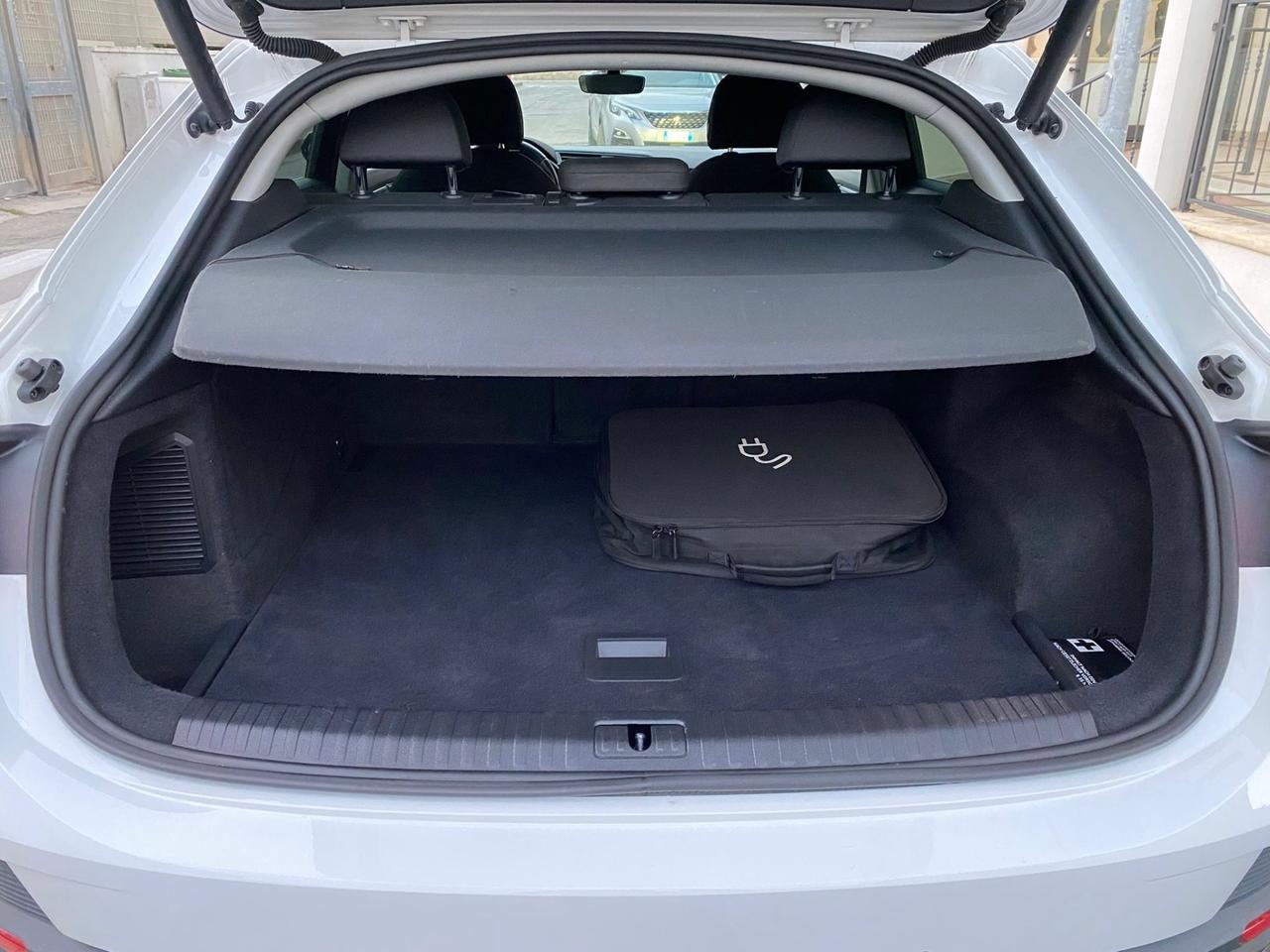 AUDI Q3 SPB 45 TFSI S-TRONIC NAVY LED Cam 2021