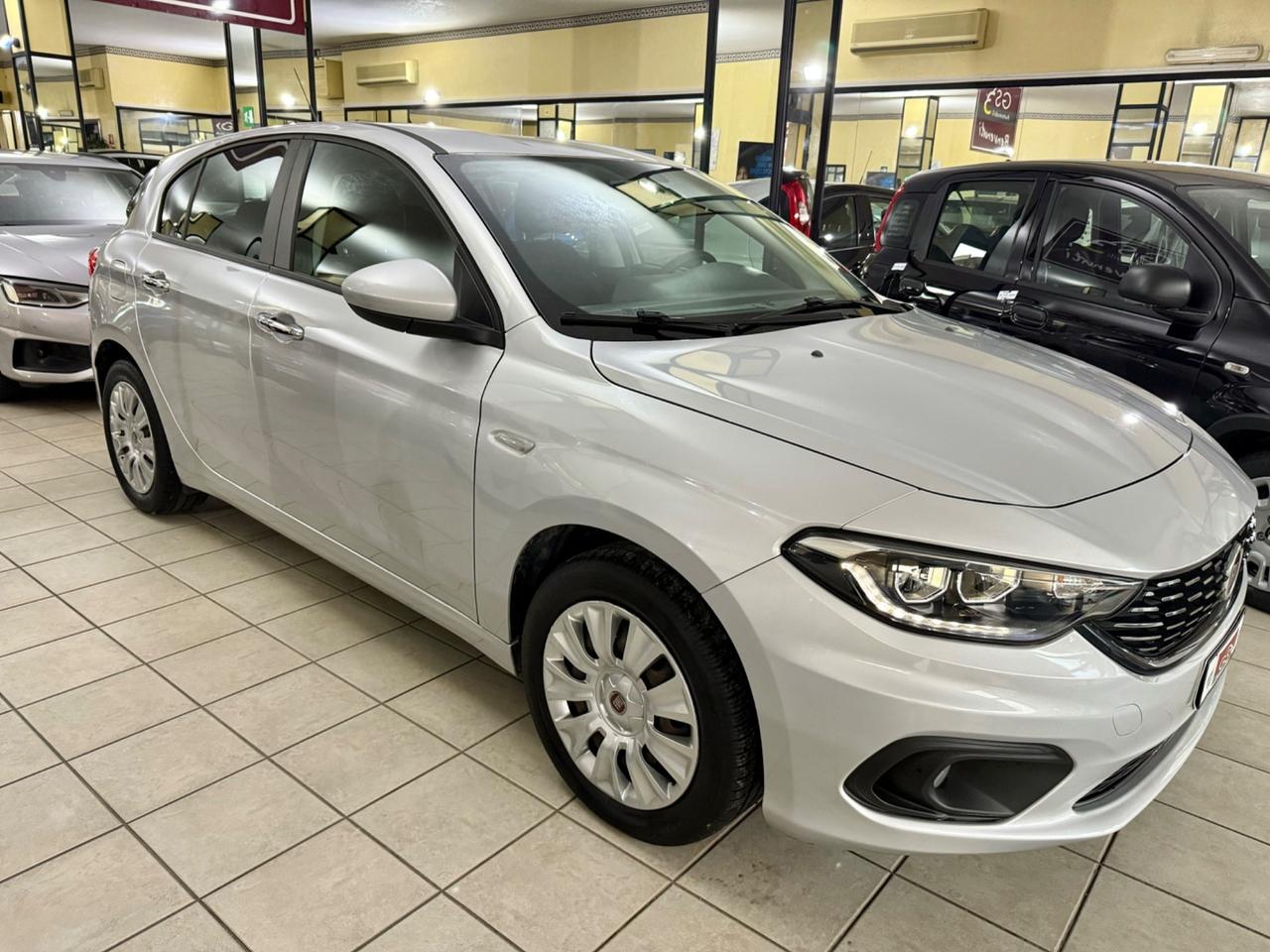 Fiat Tipo 1.3 Mjt S&S 5 porte Easy