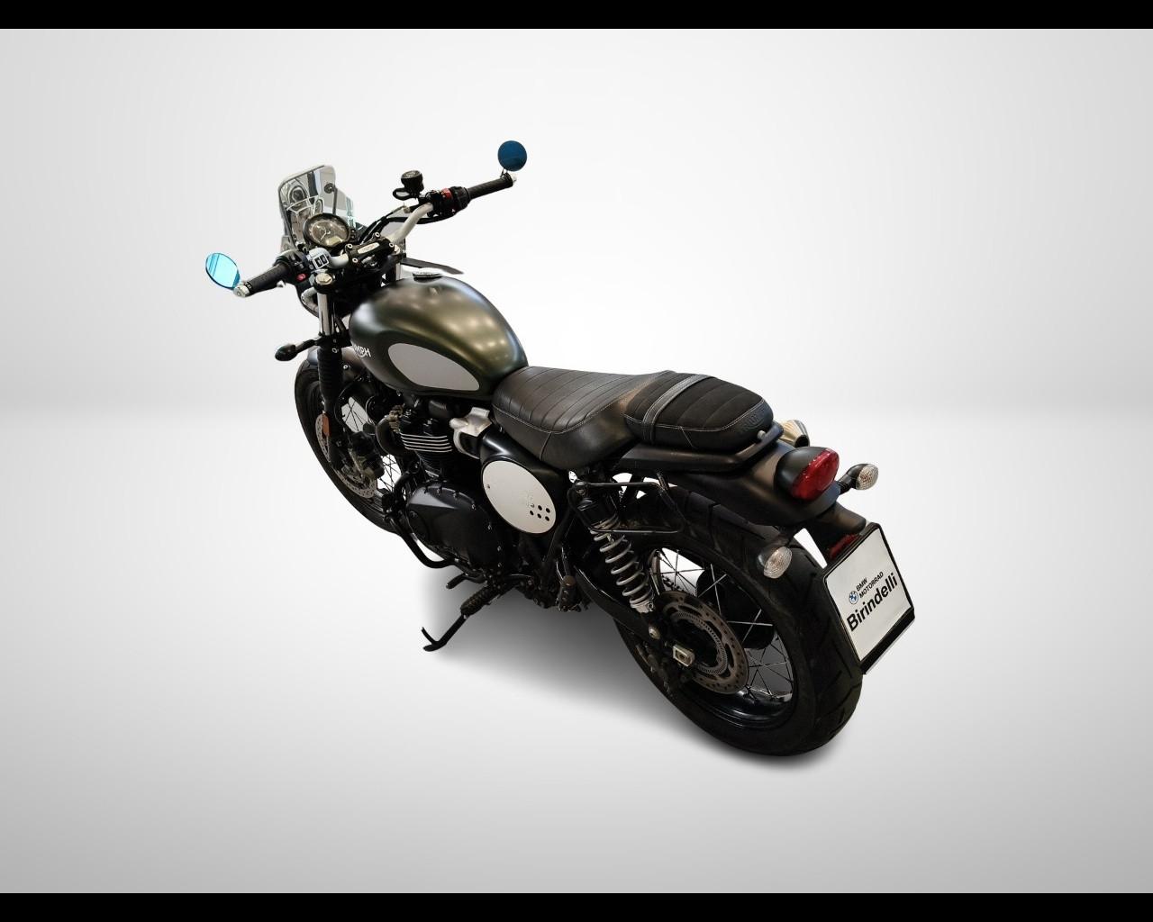 TRIUMPH Scrambler 900 - Chrome Edition