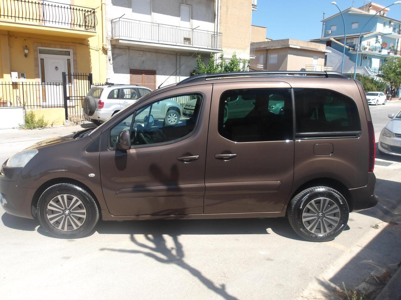 PEUGEOT PARTNER TEPEE 1.6 e-hdi Outdoor s&s 92cv