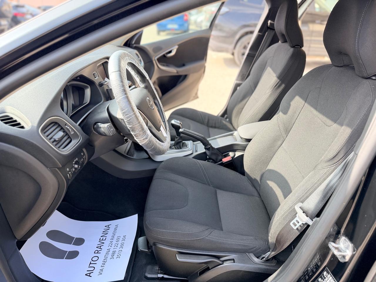 Volvo V40 D2 R-design euro6 2.0d 120cv