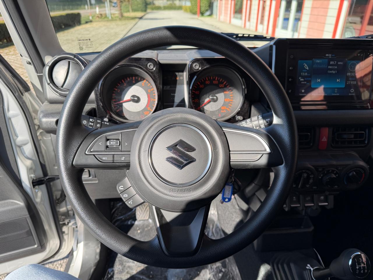 Suzuki Jimny 4x4 - 5 PORTE - 4 POSTI VETTURA !!!