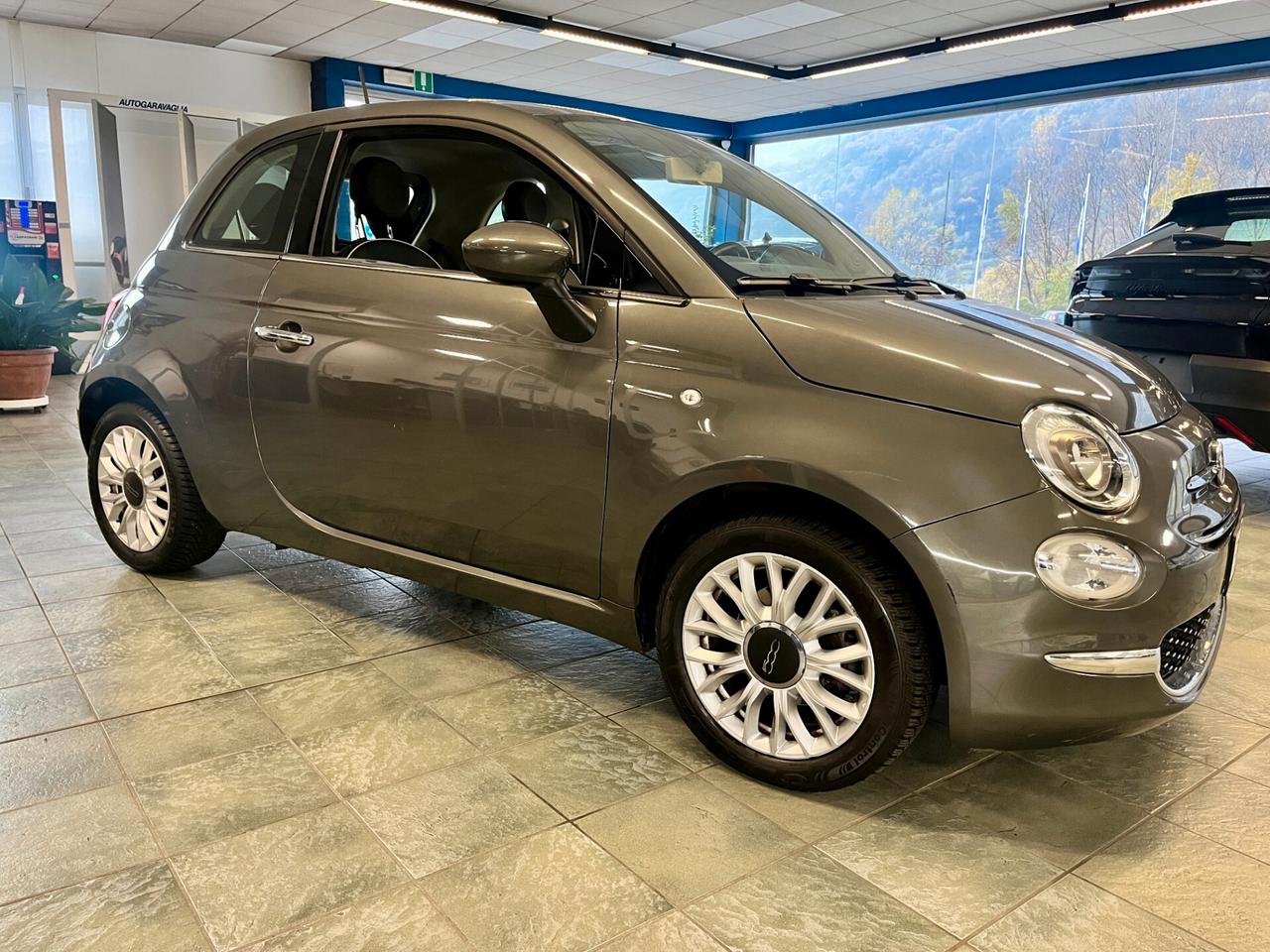 Fiat 500 1.2 Lounge-CAMBIO AUTOMATICO-NEOPATENTATI-