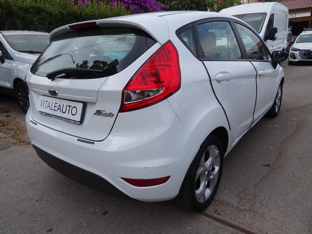 Ford Fiesta 1.2 82 CV 5pTitanium ((KM 21830))