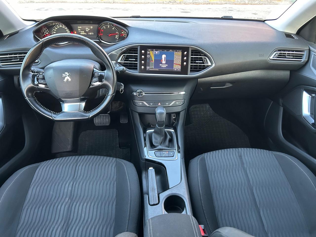 Peugeot 308 sw 1.6 diesel 120 cv 2017 navigatore