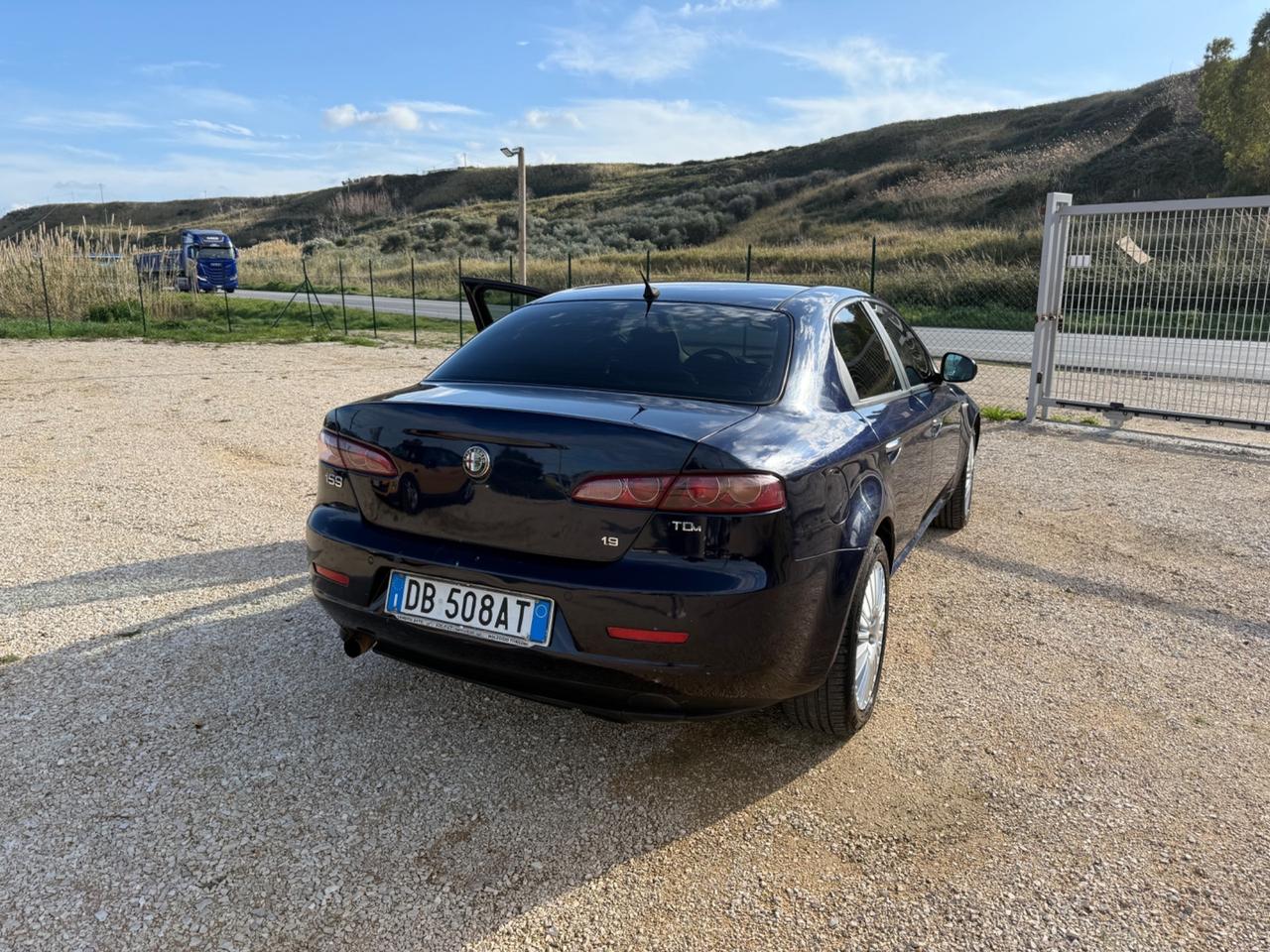 Alfa Romeo 159 1.9 JTD SEDILI IN PELLE/Navigatore BERLINA